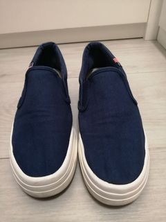 （分類：）位於 。 由 ozmhay09 提交（商品編號 1131523956，圖片 1）。簡介： 。