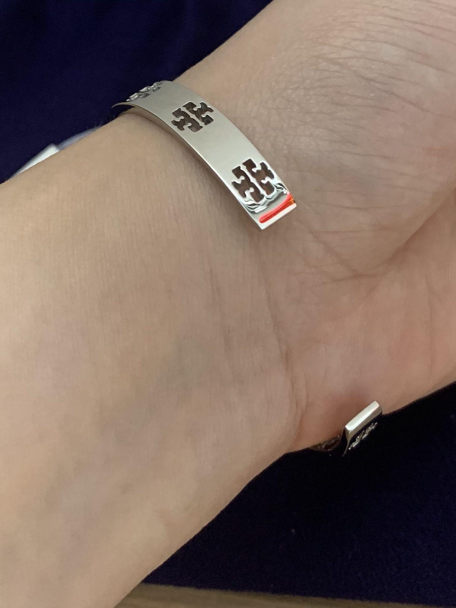 Tory burch best sale pierced t bangle
