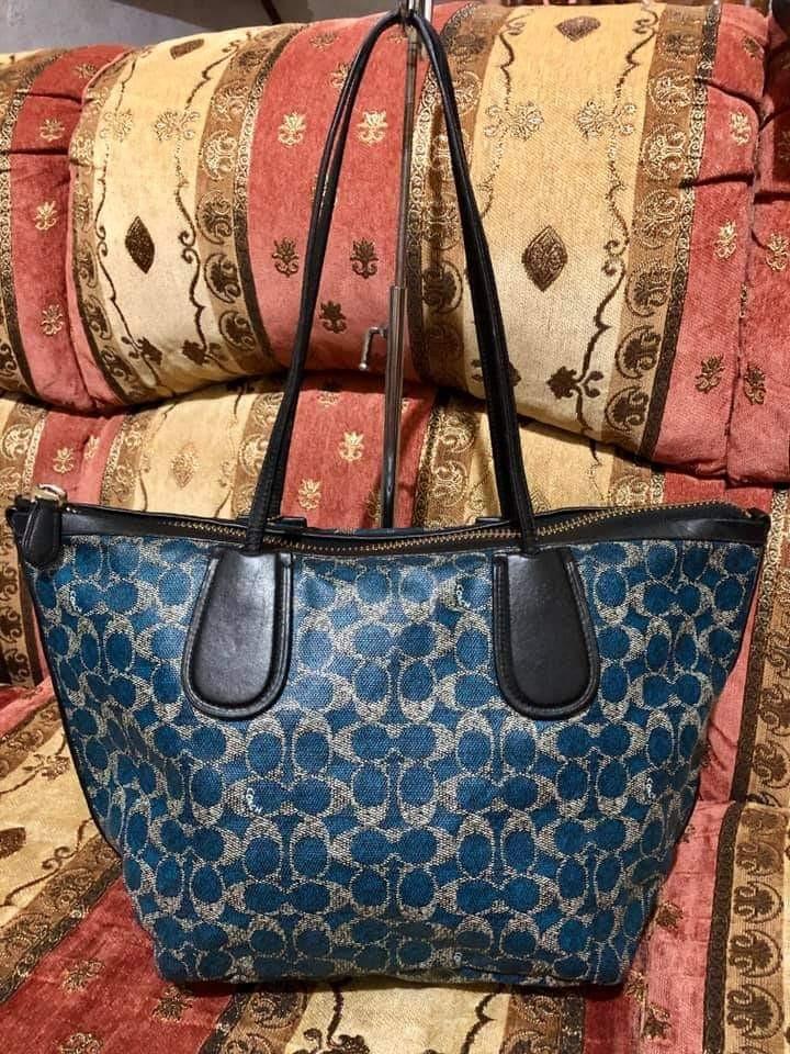 coach monogram tote bag