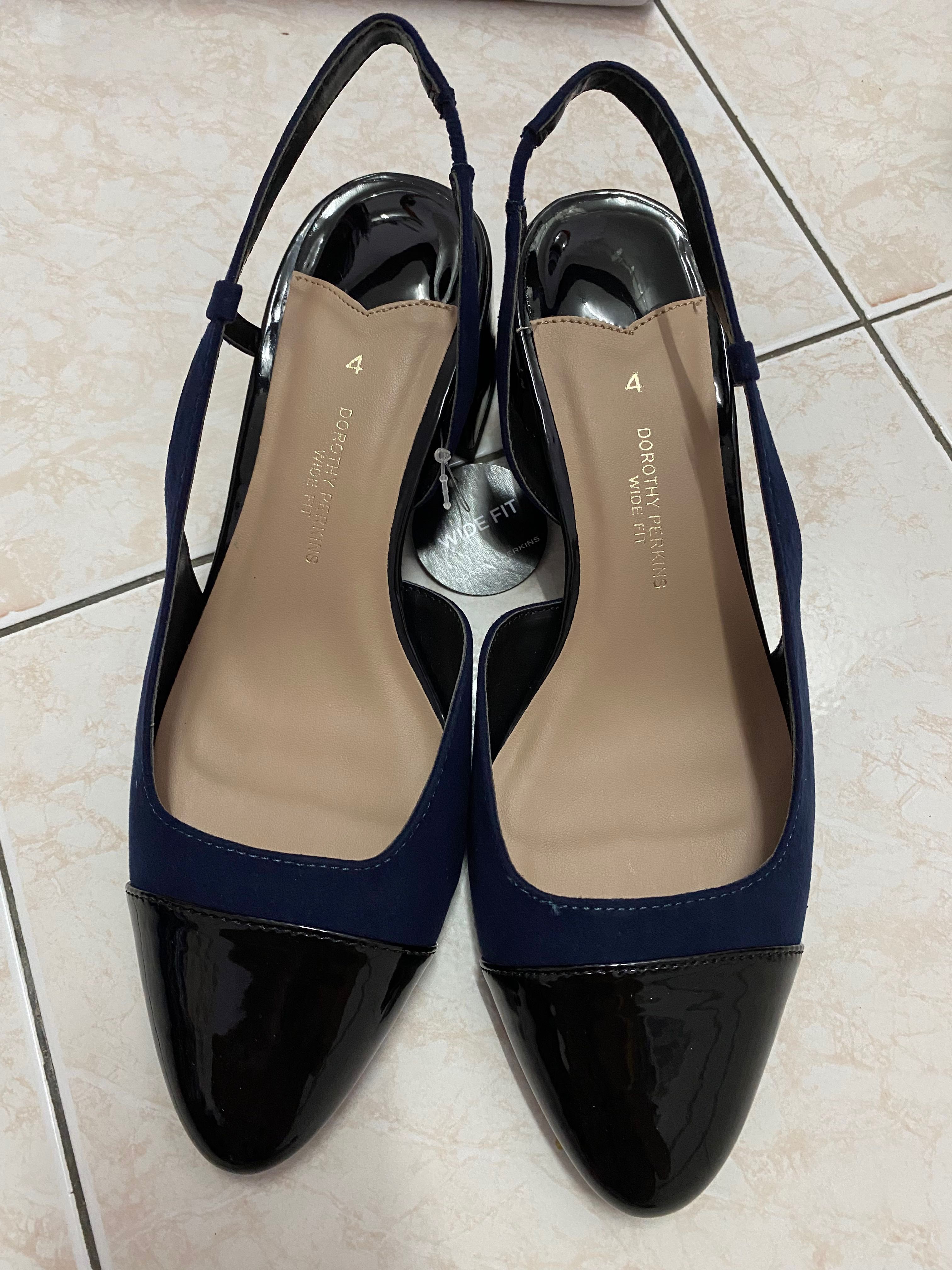 do dorothy perkins shoes run small