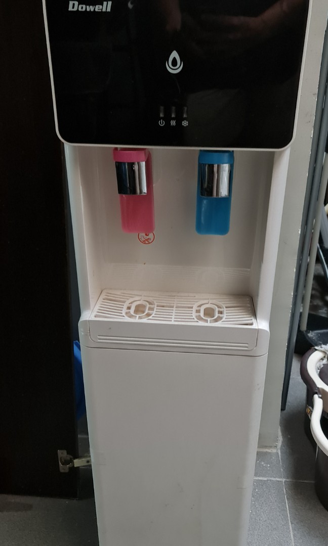 Dowell Hot and Cold water dispenser, TV & Home Appliances, Kitchen
