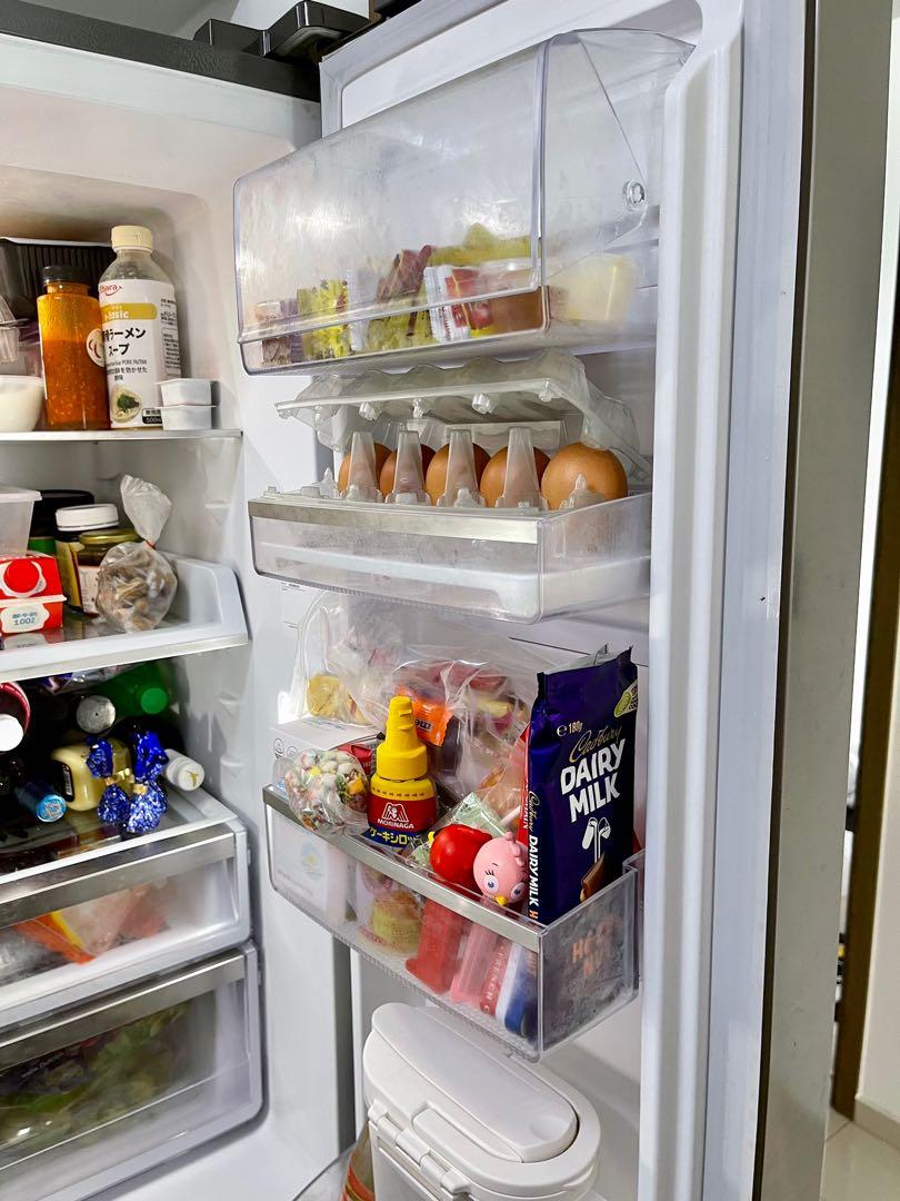 Electrolux EHE5220AA 474L 3 Door refrigerator, TV & Home Appliances