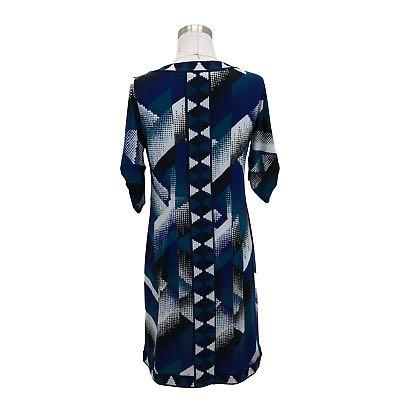 Excellent condition Bcbg printed silk jersey dress xxs 34 stretch chest P1,200 (Category: Dresses) located in Muntinlupa City. Submitted by shophen (Listing ID 1131558573, Image 3). Description: .