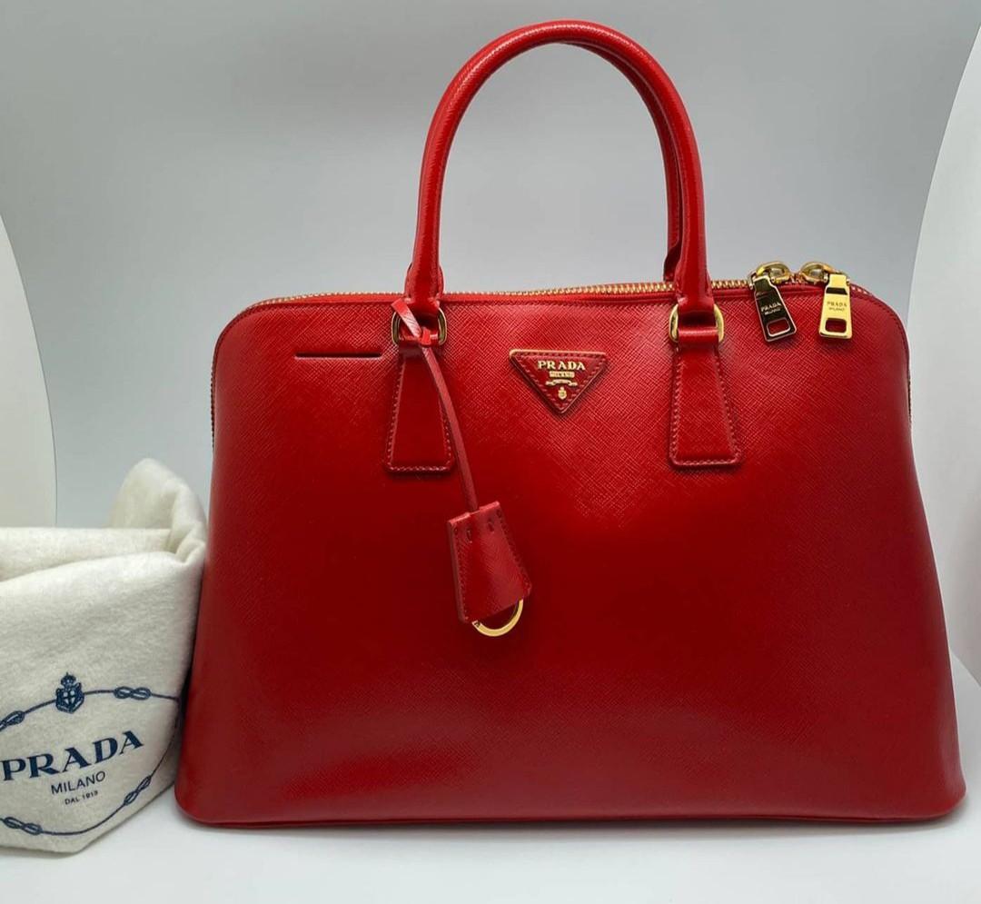 Fast Sale Prada Alma Red Patent Handbag sz 38 x 25 x 15 cm with dustbag  •Nett •Exclude ongkir, Barang Mewah, Tas & Dompet di Carousell