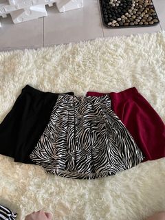 (Category: ) located in . Submitted by kate.wardrobe (Listing ID 1131596603, Image 1). Description: .