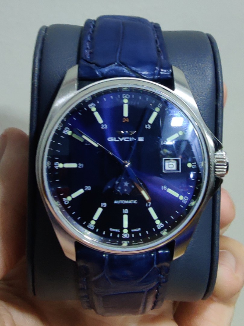 Glycine combat 6 classic moonphase