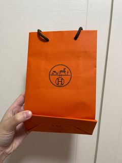 （分類：）位於 。 由 ShoppingLover_H 提交（商品編號 1131575690，圖片 1）。簡介： 。
