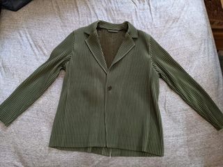 （分類：）位於 。 由 Aackm 提交（商品編號 1131490340，圖片 1）。簡介： 。