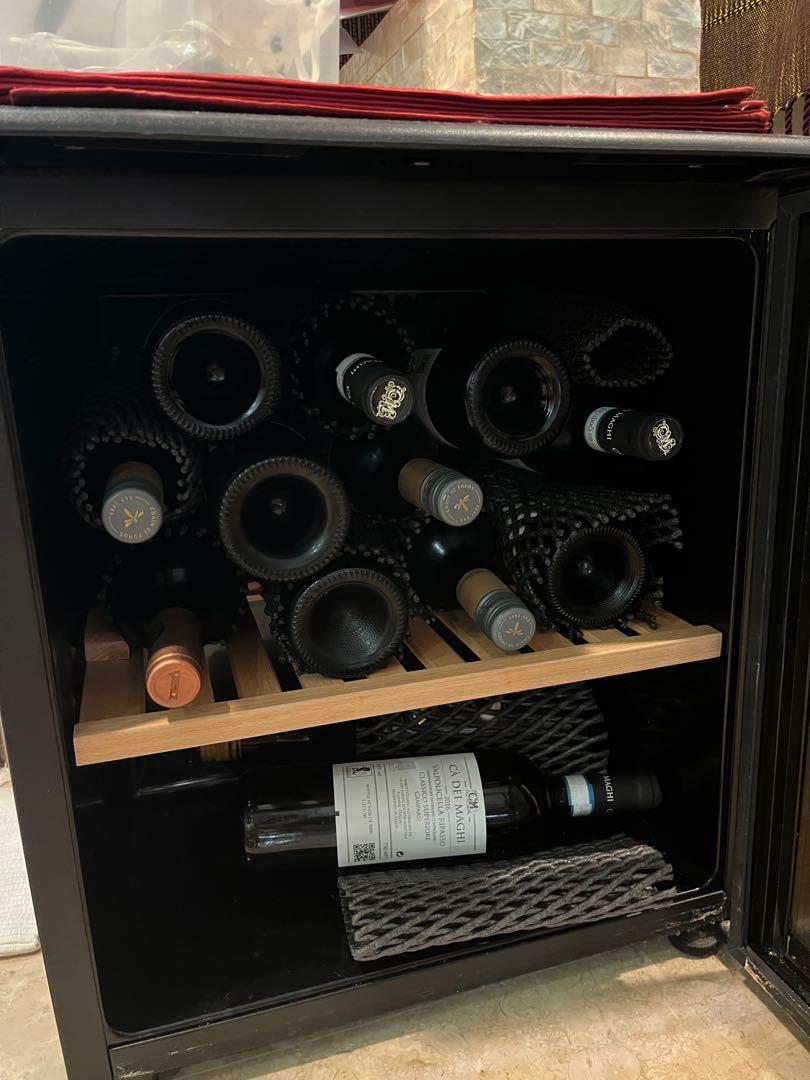 Kadeka wine chiller, TV & Home Appliances, Kitchen Appliances, Wine