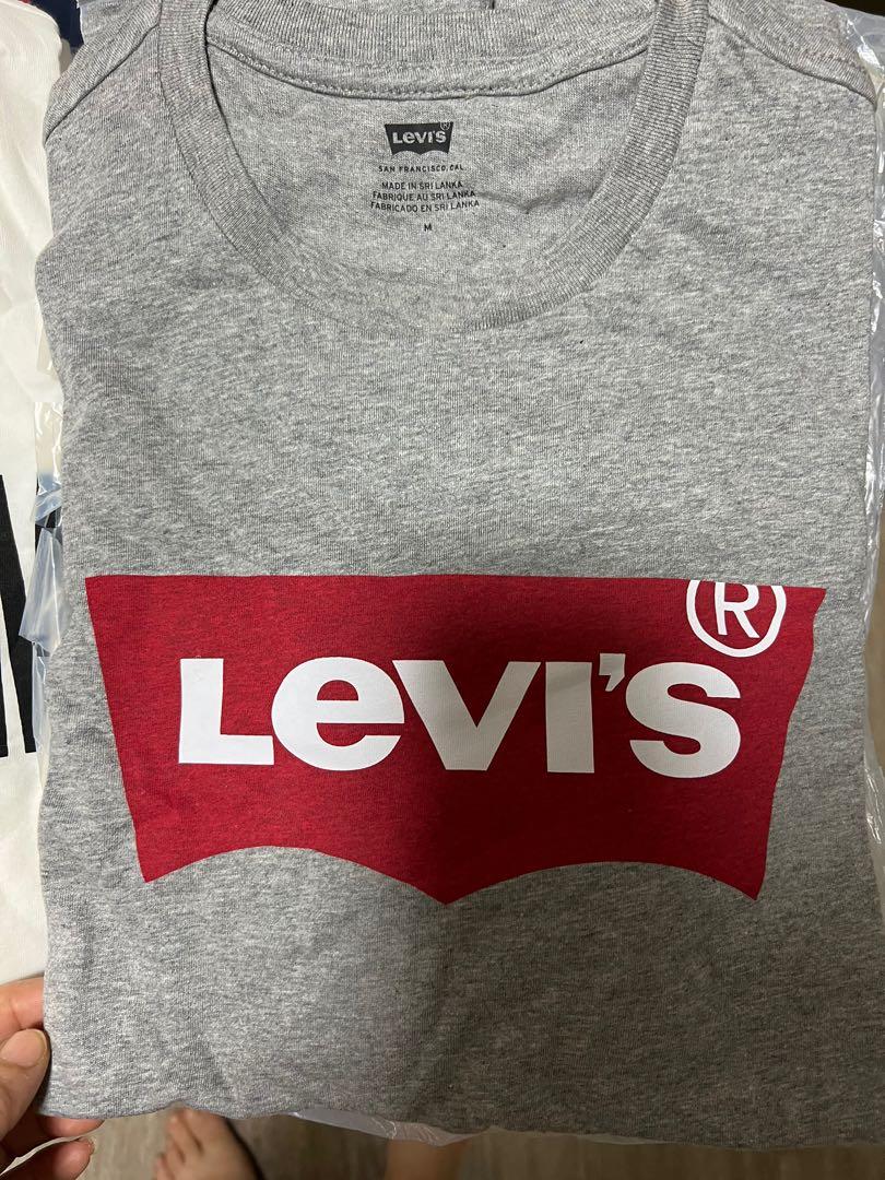 levis t-shirt, Men's Fashion, Tops & Sets, Tshirts & Polo Shirts on  Carousell