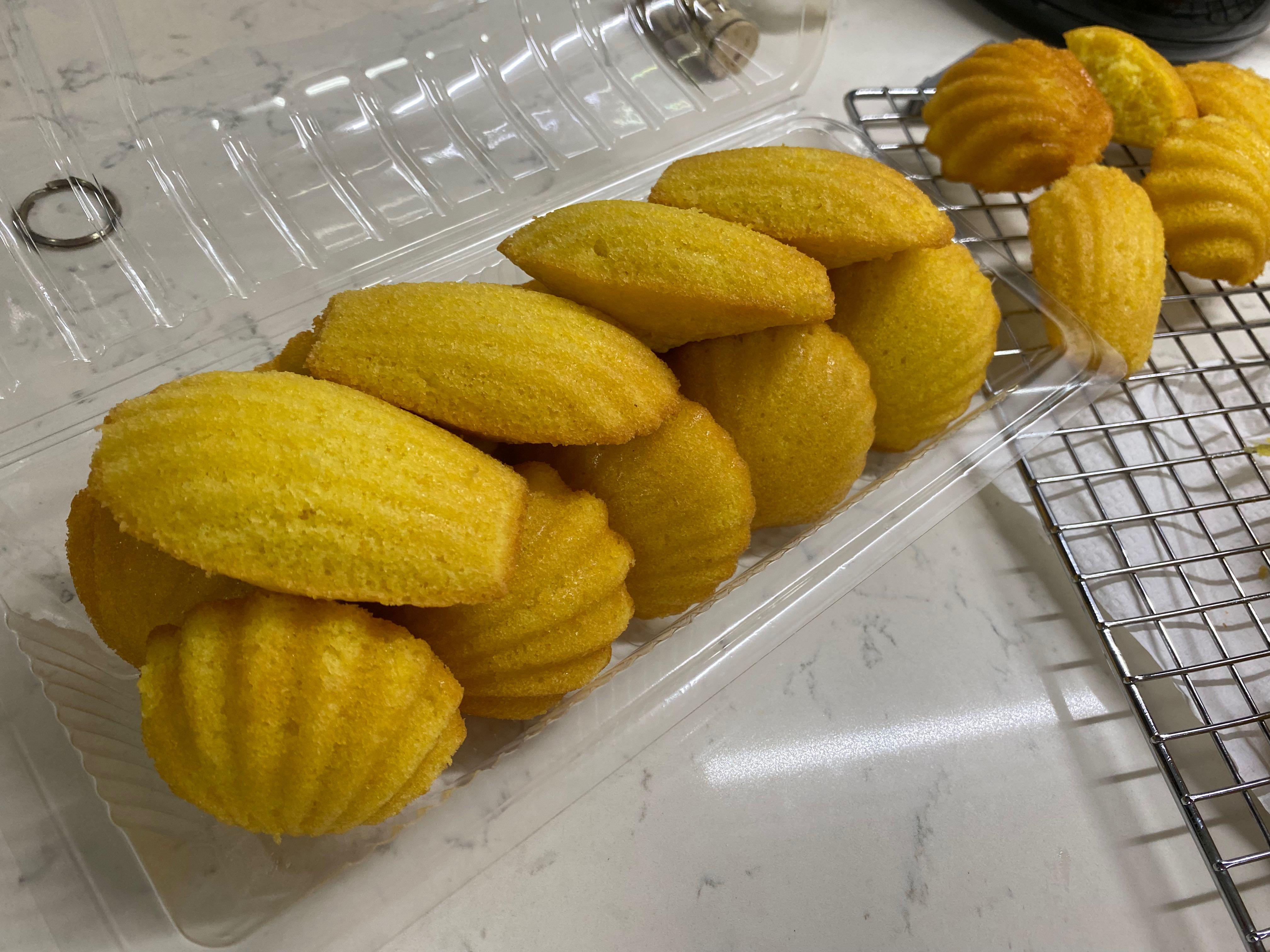 Madeleine molds, Furniture & Home Living, Kitchenware & Tableware
