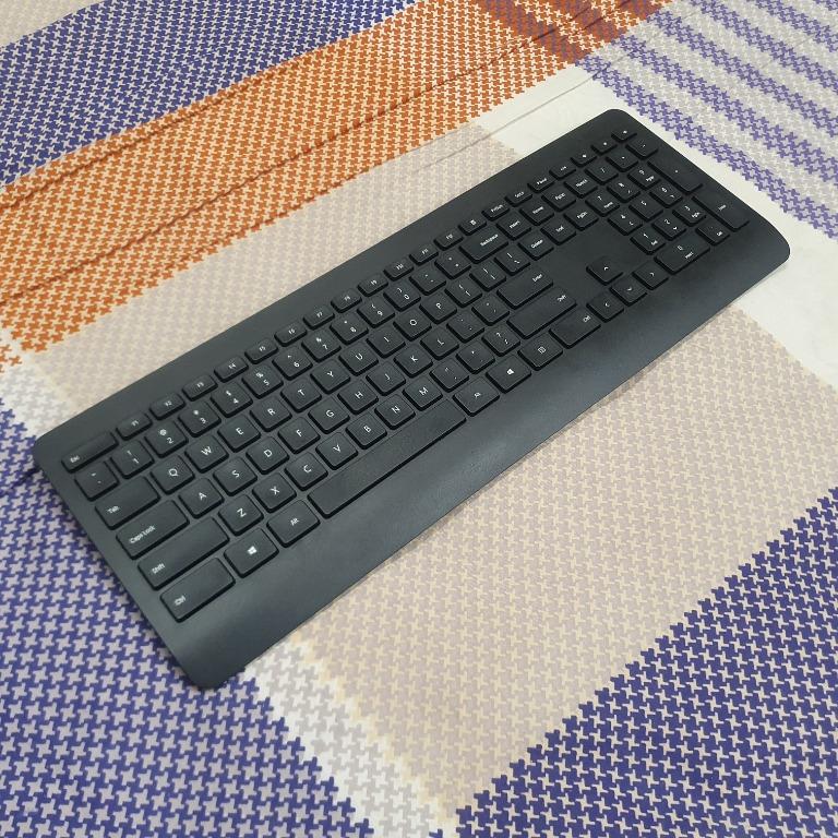 Microsoft Wireless 900 Keyboard and Mouse, Computers & Tech, Parts
