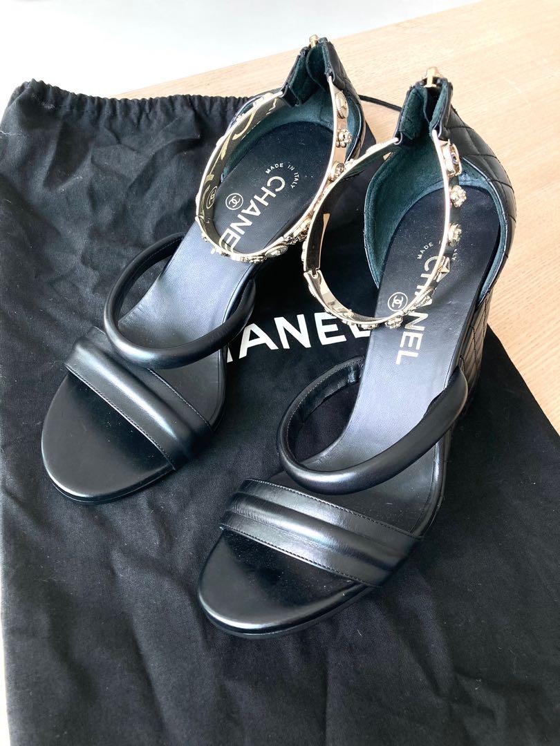 NEWChanel black wedge sandals 38, Luxury, Sneakers & Footwear on Carousell