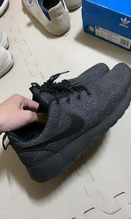 Nike roshe run