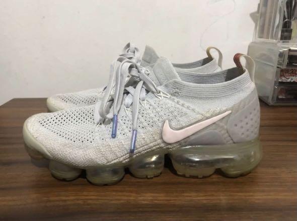 nike vapormax flyknit 2 floral Fesyen Wanita Sepatu di Carousell
