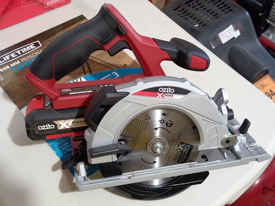 OZITO Drill, Impact, Grinder, Torch & Circular saw Kit, Commercial & Industrial, Construction