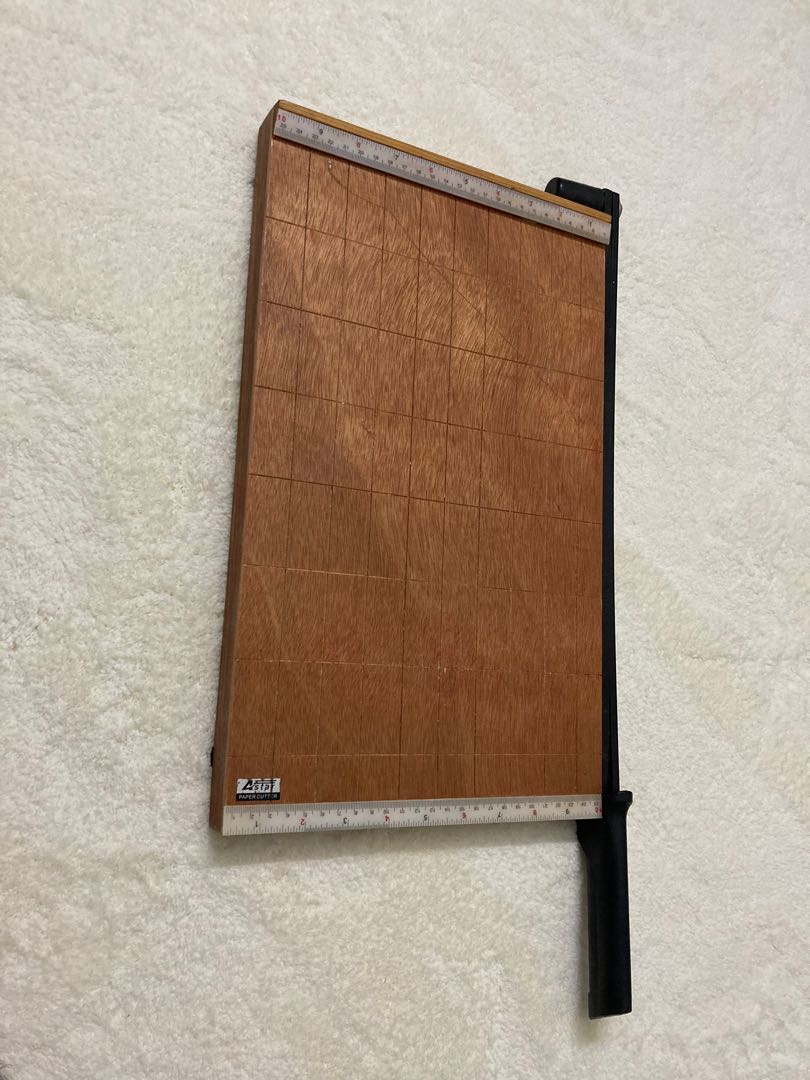 Paper Cutter Sharp and Accurate, Hobbies & Toys, Stationery & Craft ...