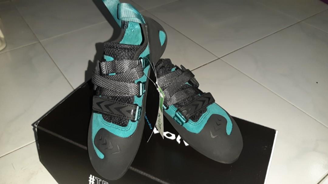 ROCK CLIMBING SHOES EVOLV KIRA