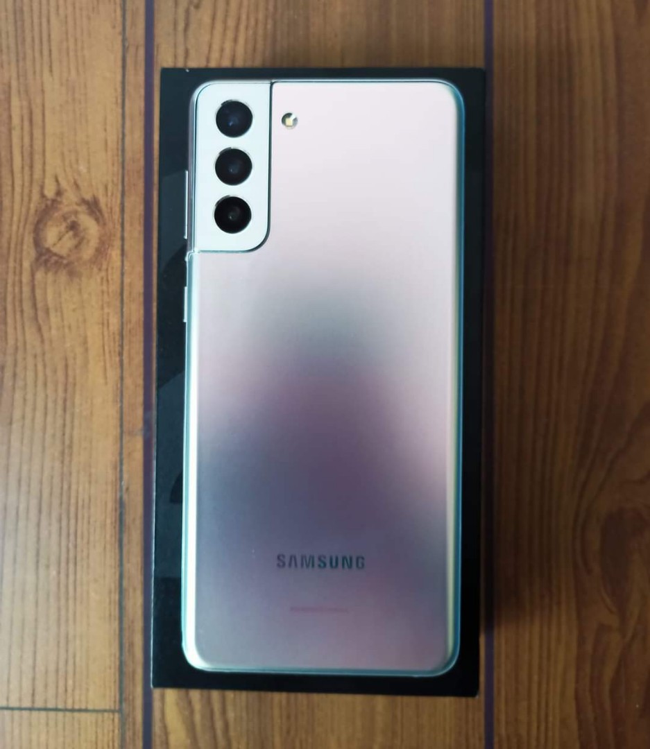 Phantom silver s21 plus 2025