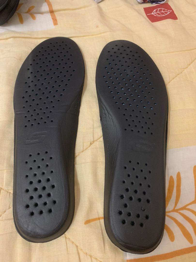 Skechers relaxed fit on sale air-cooled memory foam insoles