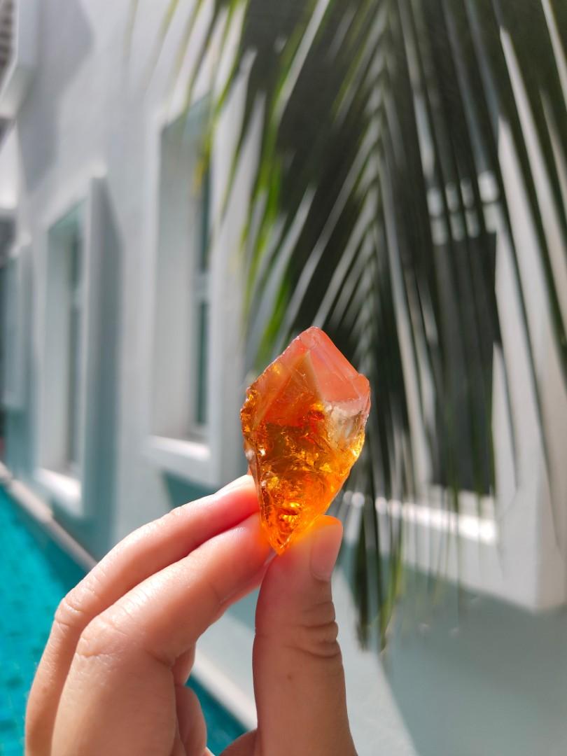 SUPER CITRINE YELLOW CRYSTAL GOLDEN FIRE MINERAL GOLDEN HEALER