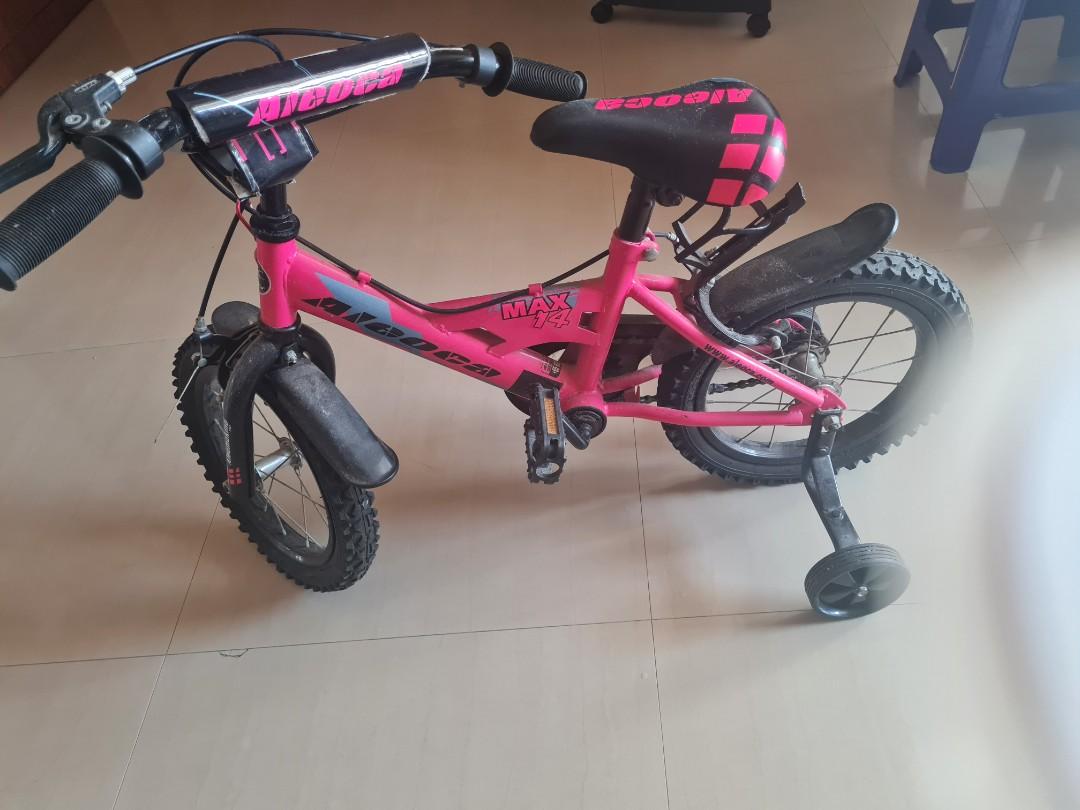 Support bicycles with 2 small wheel