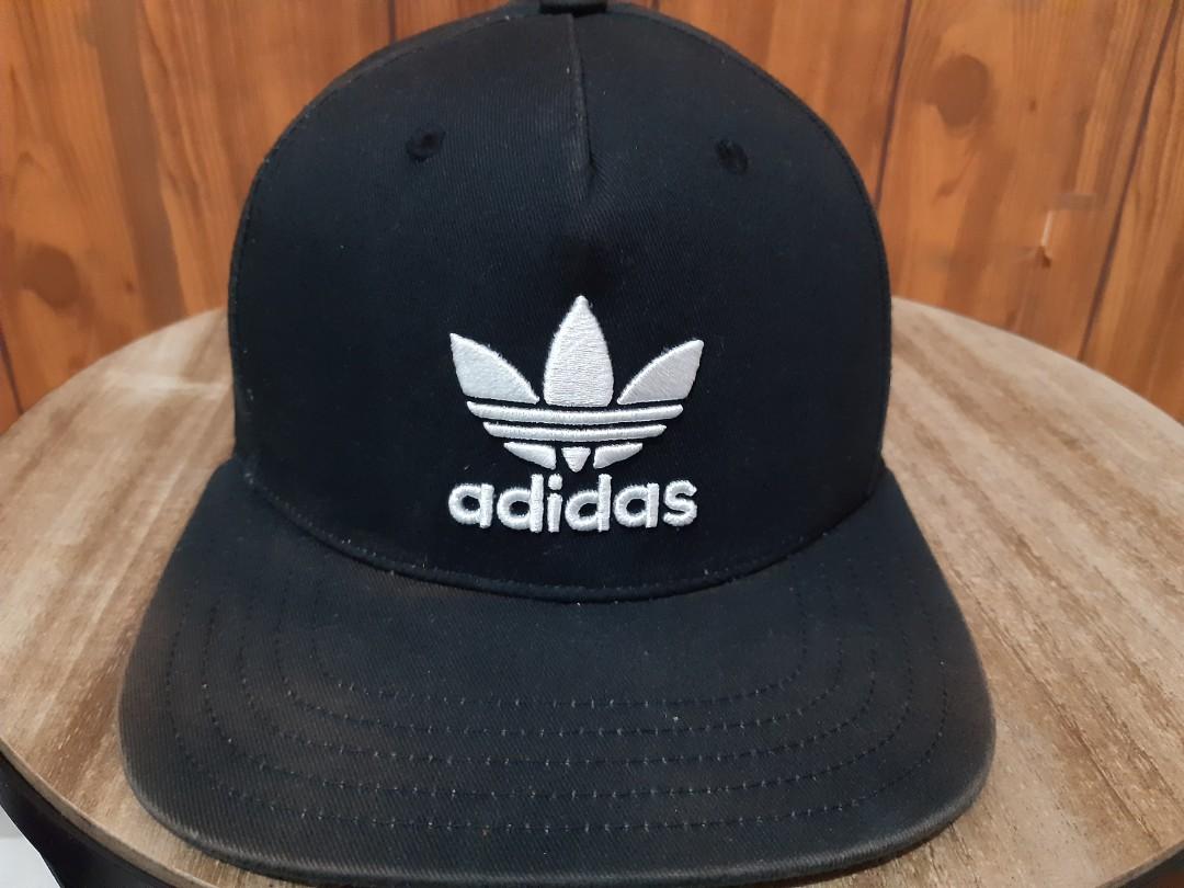 topi adidas snapback