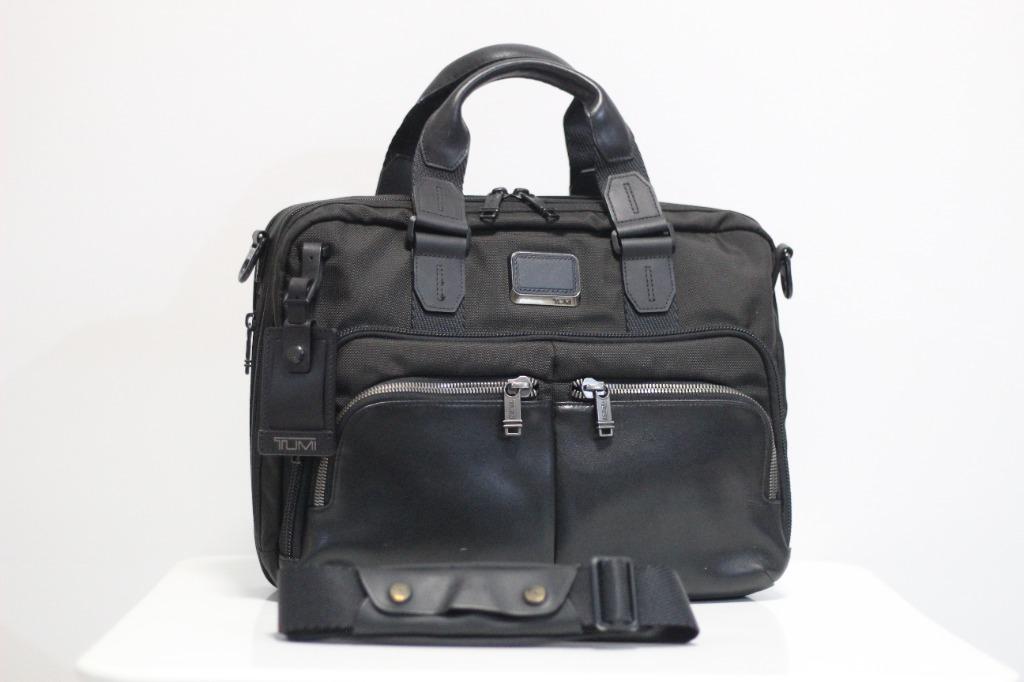 Tumi 232640d deals