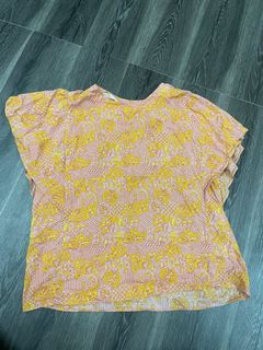 (Category: ) located in . Submitted by sywardrobe (Listing ID 1131571072, Image 1). Description: .