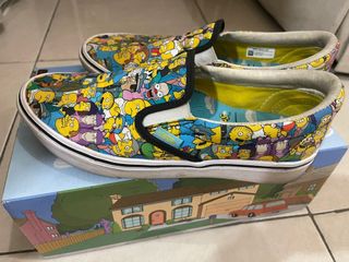 Vans slip on simpsons, Fesyen Wanita, Sepatu di Carousell