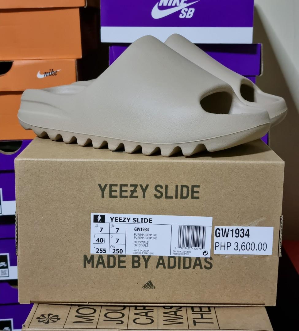 yeezy slides 40