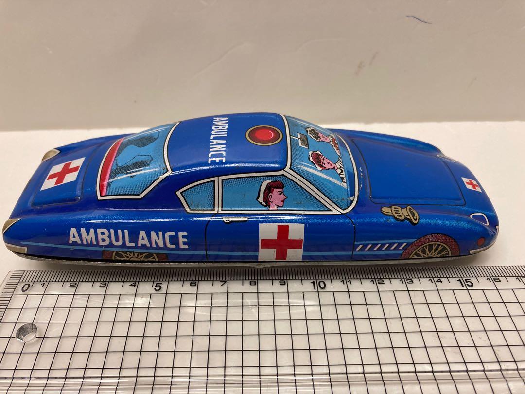 60年代日本製鐵皮玩具車救傷車救護車市村玩具 興趣及遊戲 玩具 遊戲類 Carousell