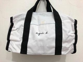 全新正品，Agnes b 化妝包、外出小提包。