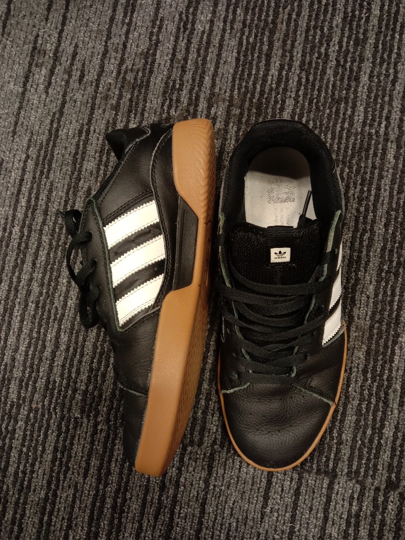 Adidas originals 2024 vrx low ultra