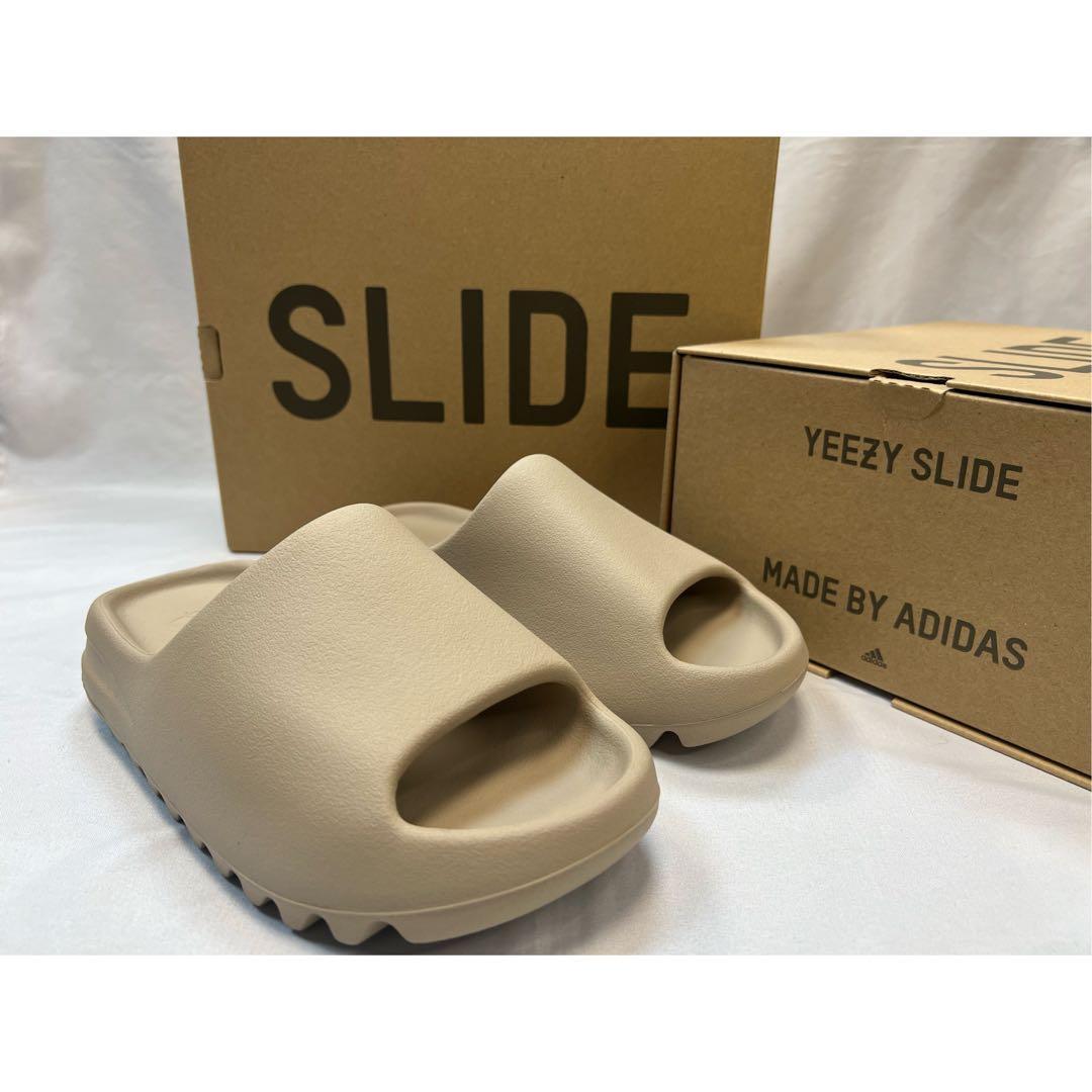 Adidas Yeezy Slide Pure GW1934, 她的時尚, 鞋, 拖鞋在旋轉拍賣