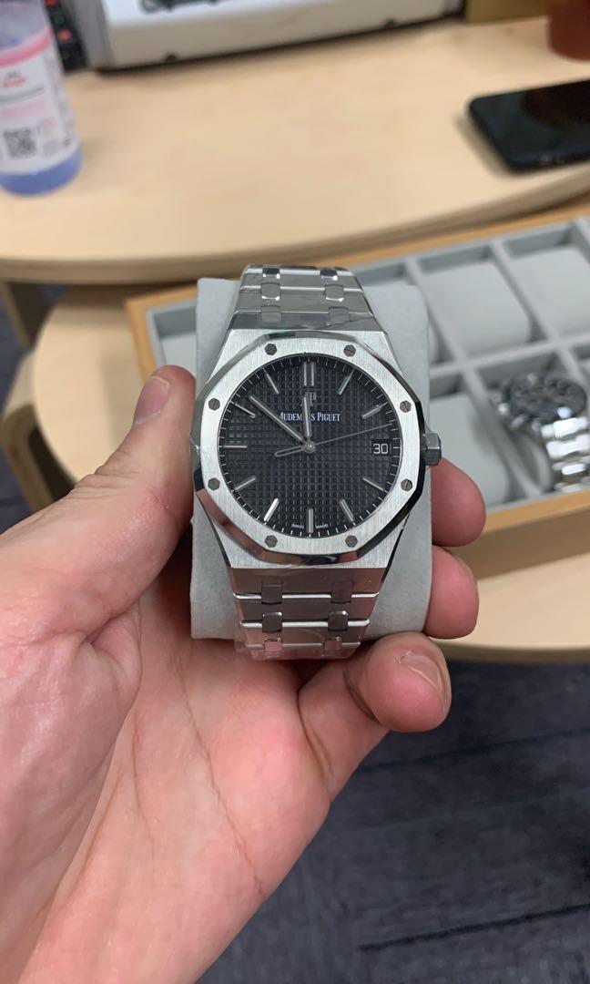 AP 15500 Carousell
