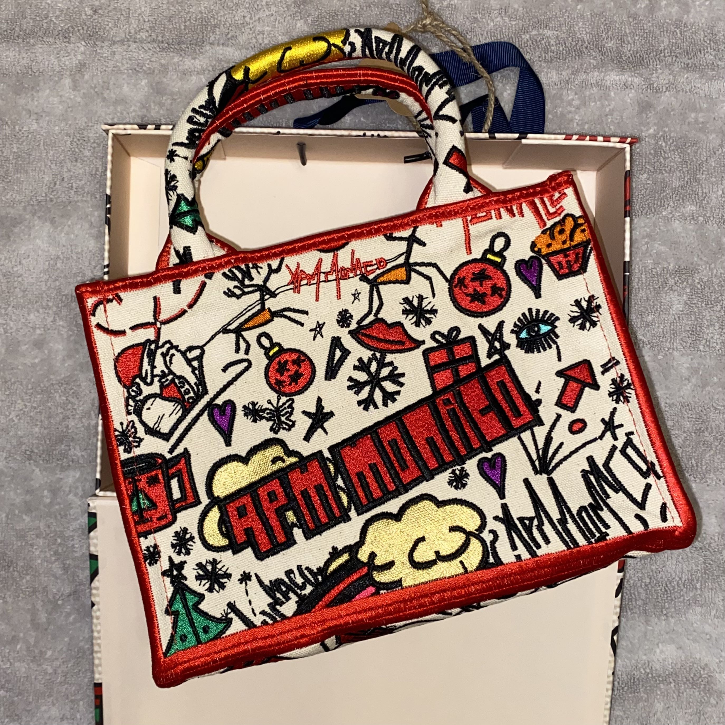 Apm sales tote bag