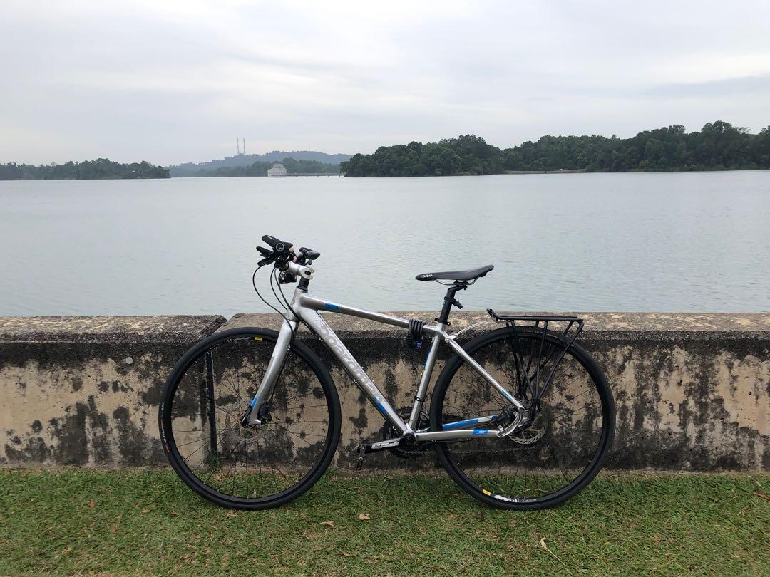Boardman team hybrid outlet bike