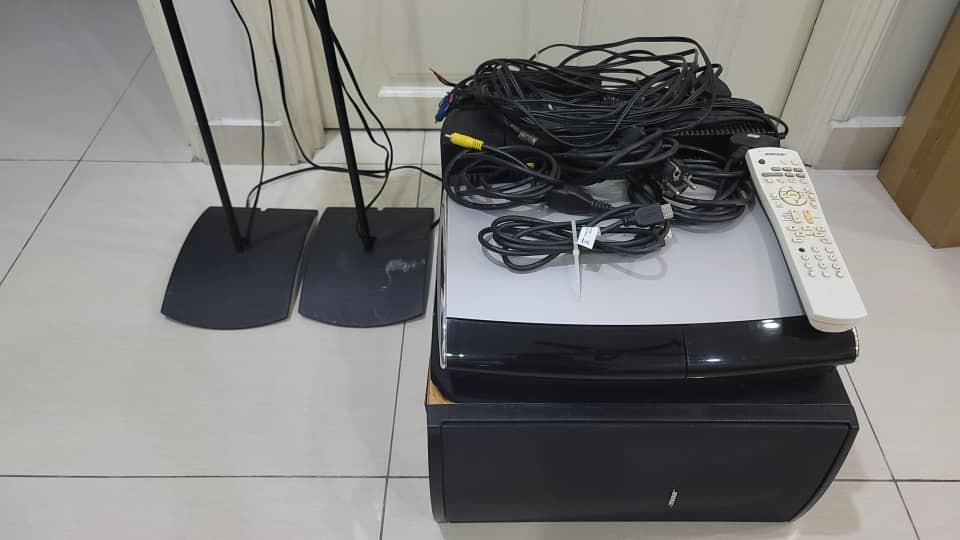 Bose model PS18 II Powered Speakers 