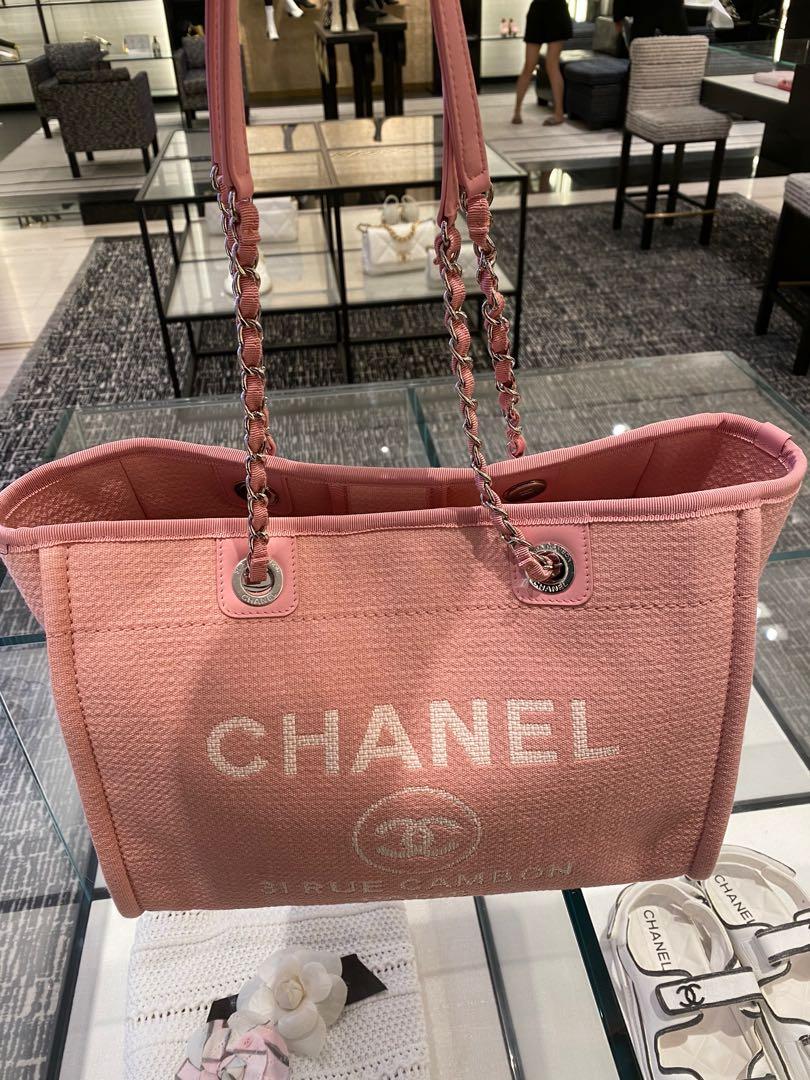 Chanel 22c Deauville medium, Women's Fashion, Bags & Wallets, Tote Bags on  Carousell