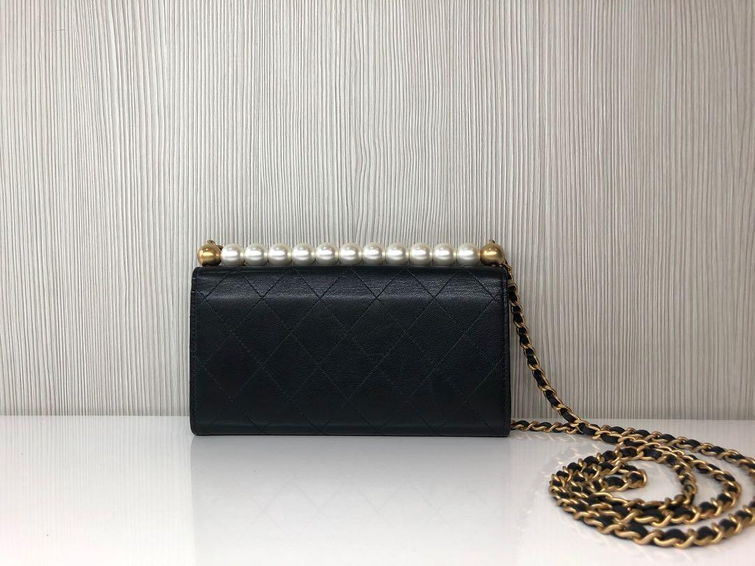 Chanel Pearl Clutch With Chain Black, Women's Fashion, Bags