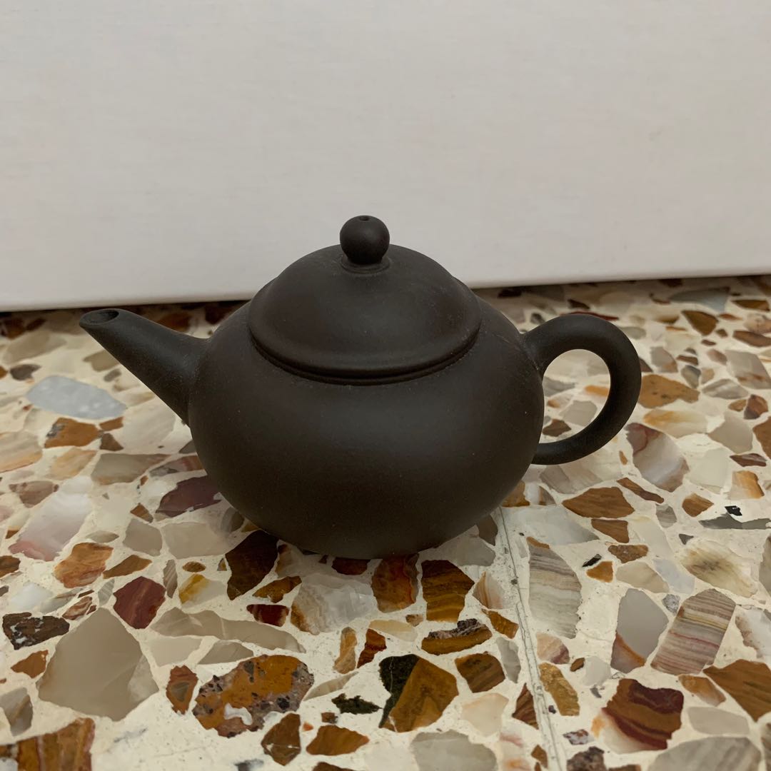 China clay teapot, Hobbies & Toys, Memorabilia & Collectibles, Vintage