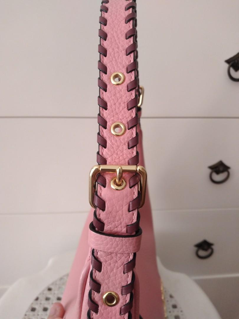 COACH bailey Hobo shoulder bag (Category: Luxury Bags & Wallets) located in Paranaque City. Submitted by misscloset08 (Listing ID 1131797276, Image 3). Description: Authentic COACH BAILEY HOBO shoulder bag Brand New 100% Authentic Pebbled leather RUSH for Christmas gift No dustbag.
