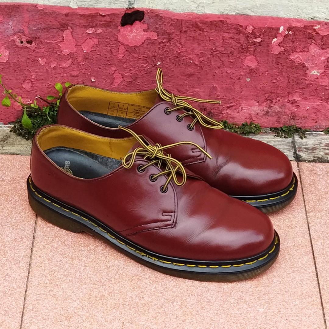 vintage cherry red doc martens
