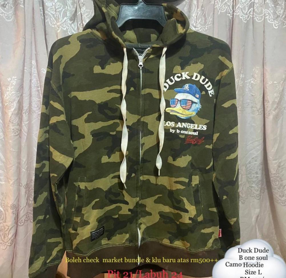 Duck dude B one Soul camo hoodie, Men's Fashion, Tops u0026 Sets, Hoodies on  Carousell