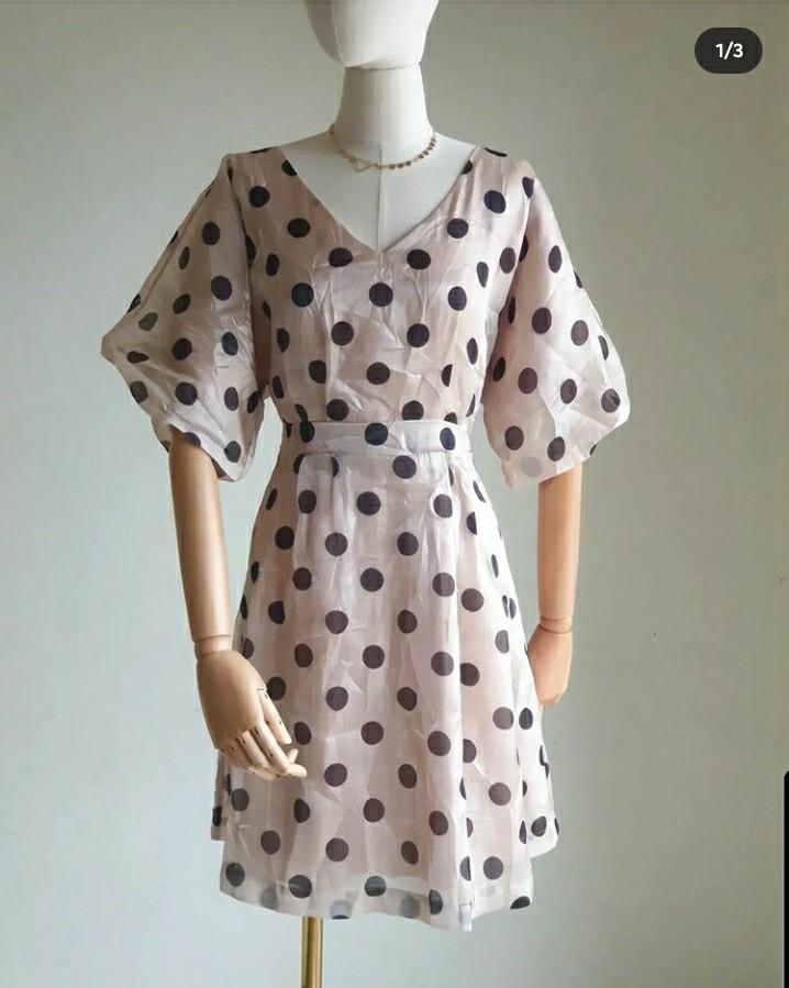Elegant polka dress (Category: Dresses) located in Paranaque City. Submitted by aaanggeee (Listing ID 1131799728, Image 1). Description: Size: XL on tag | W: 32" | L: 36" (brand: ONLY).