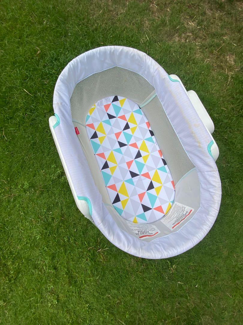 Fisher Price Stow n Go Babies & Kids, Baby Nursery & Kids