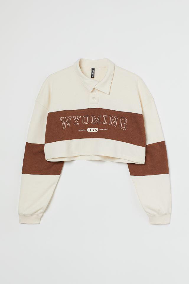 H&M PULLOVER (Category: Others Tops) located in Marikina City. Submitted by haponezza (Listing ID 1124024166, Image 1). Description: - Authentic and Brandnew - Avail in S and XL size ✖︎ Sold Small ✖︎ *S size can fit upto semi medium *XL size is not too big it's just perfect if you want a baggy/loose fit style. LAST PRICE POSTED ⚡️ - Y2K, VINTAGE.