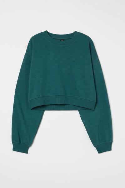 H&M Pullover/Sweatshirt (Category: Longsleeves) located in Marikina City. Submitted by haponezza (Listing ID 1131639038, Image 1). Description: H&M Pullover/Sweatshirt Green Authentic and Brandnew LAST PRICE POSTED ❕ — what u see is what u get!.