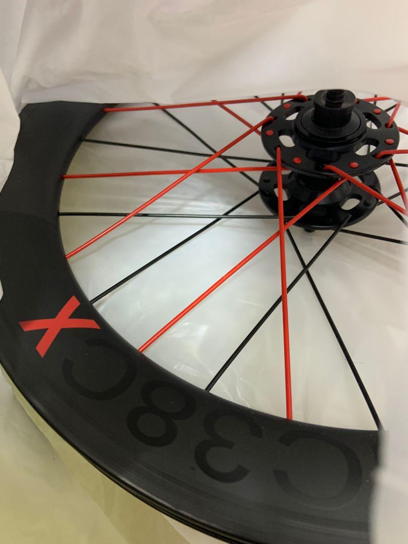 Roue Vélo Carbone 16'' Joseph Kuosac – Moyeu Dynamo SON XS – Occasion